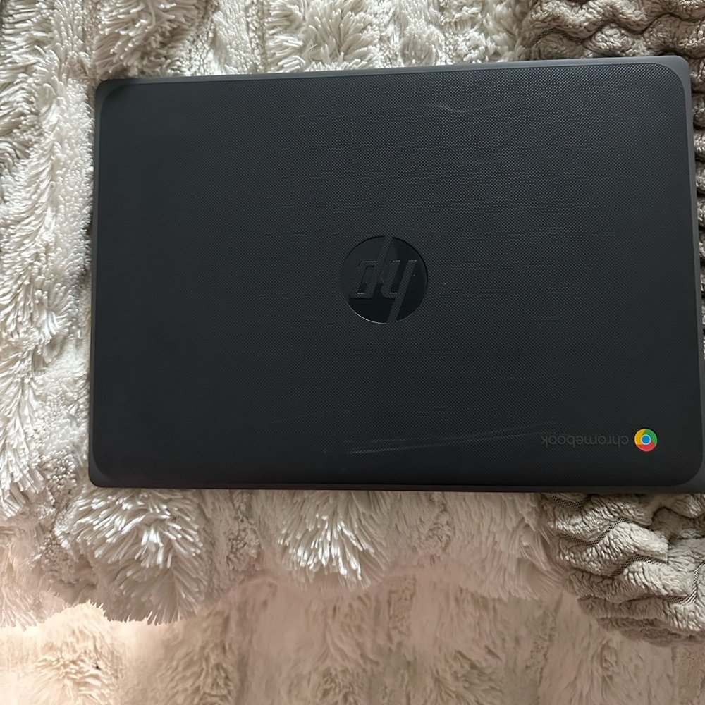 chrome book used only for school already graduated no longer want it
